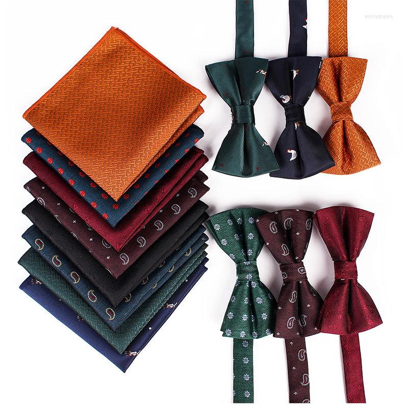 Bow Ties GUSLESON Fashion Print Self Tie And Handkerchief Set For Men Butterfly Party Wedding Business Gift
Bow Ties GUSLESON Fashion Print Self Tie And Handkerchief Set For Men Butterfly Party Wedding Business Gift