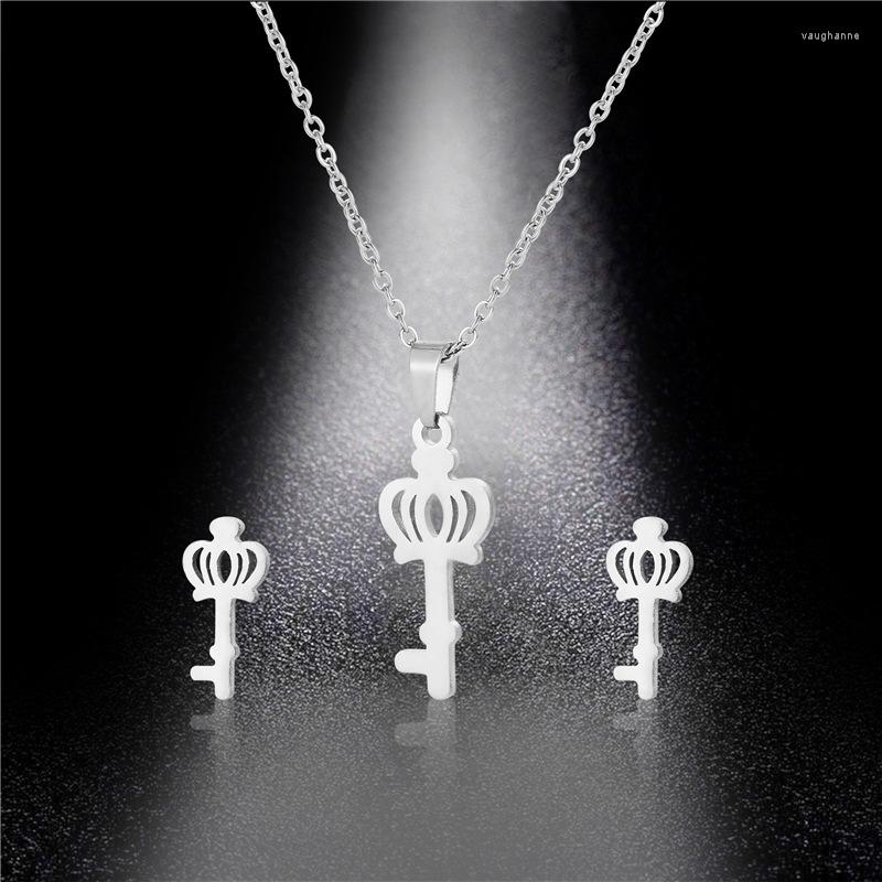 Necklace Earrings Set Design Sense Stainless Steel Key Earring Female Crown Clavicle Chain Jewelry Two-piece, Picture shown
Necklace Earrings Set Design Sense Stainless Steel Key Earring Female Crown Clavicle Chain Jewelry Two-piece, Picture shown