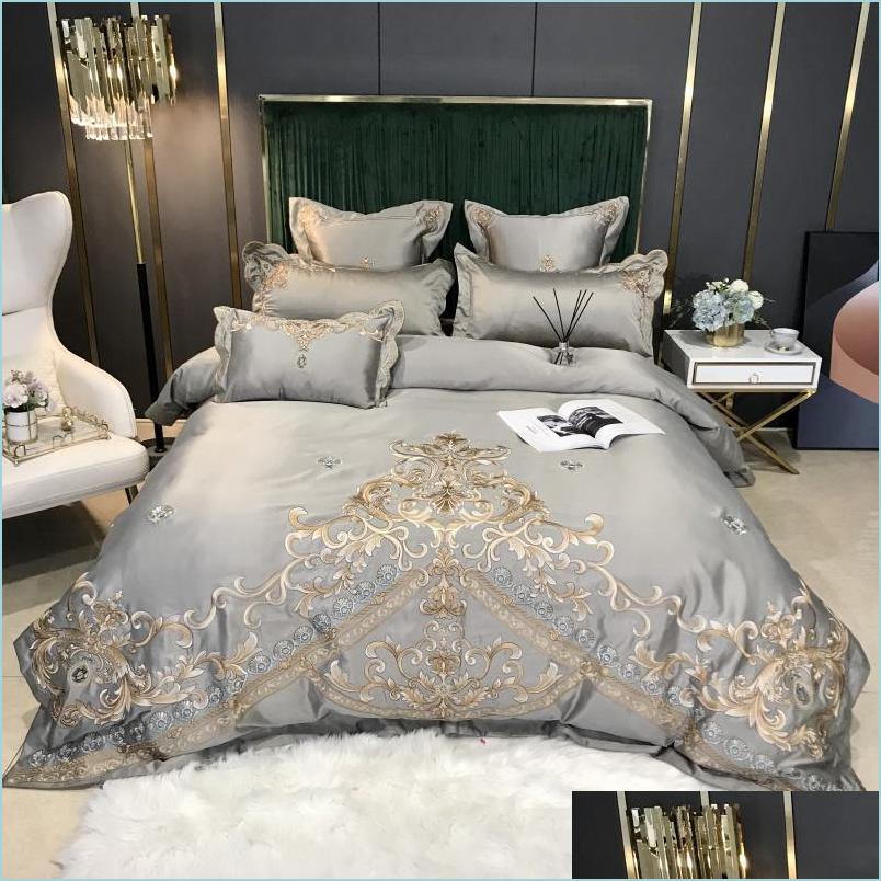 Bedding Sets Gold Embroidery Wedding Bedding Sets Silk Cotton Solid Color Princess Duvet Er Bed Sheet Linen Pillowcase Sier Gray Drop Dhfb7
Bedding Sets Gold Embroidery Wedding Bedding Sets Silk Cotton Solid Color Princess Duvet Er Bed Sheet Linen Pillowcase Sier Gray Drop Dhfb7