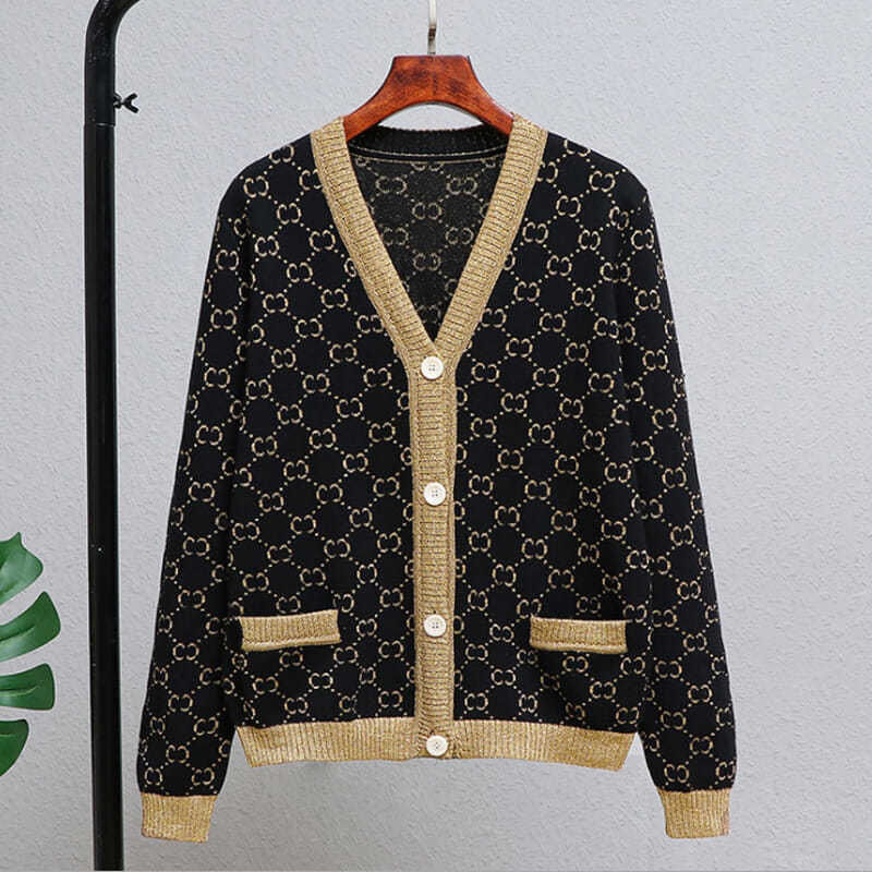 2022 Women's loose sweaters Simply V Neck Soft Touch Casual Purple Knitting Sweater Female Chic Basic GGity Long Sleeve Pullovers Brand Tops, G6
2022 Women's loose sweaters Simply V Neck Soft Touch Casual Purple Knitting Sweater Female Chic Basic GGity Long Sleeve Pullovers Brand Tops, G6