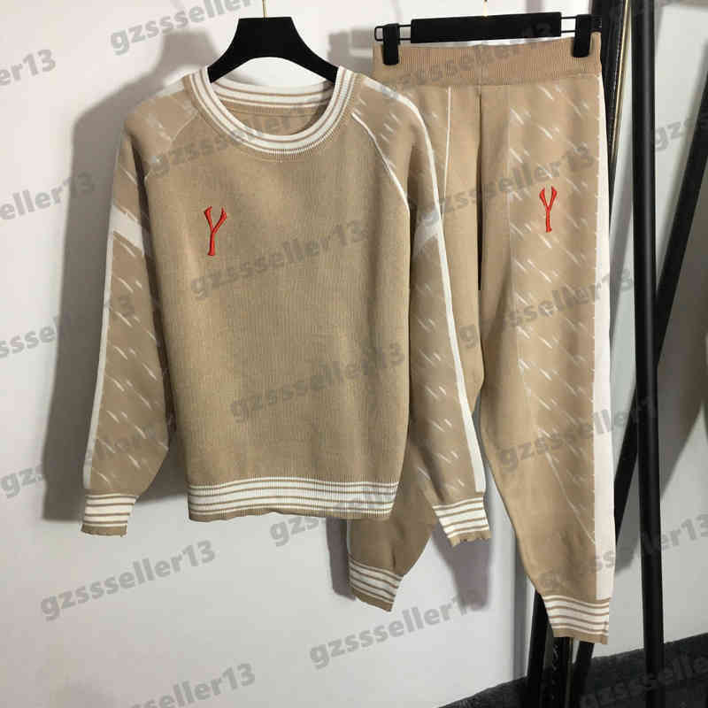 Women Outfit Designer Knitted Tracksuits Jogging Suit Fashion Embroidered Letter Logo Crew Neck Sweater Casual Pants 2 Piece Sets 0912
Women Outfit Designer Knitted Tracksuits Jogging Suit Fashion Embroidered Letter Logo Crew Neck Sweater Casual Pants 2 Piece Sets 0912