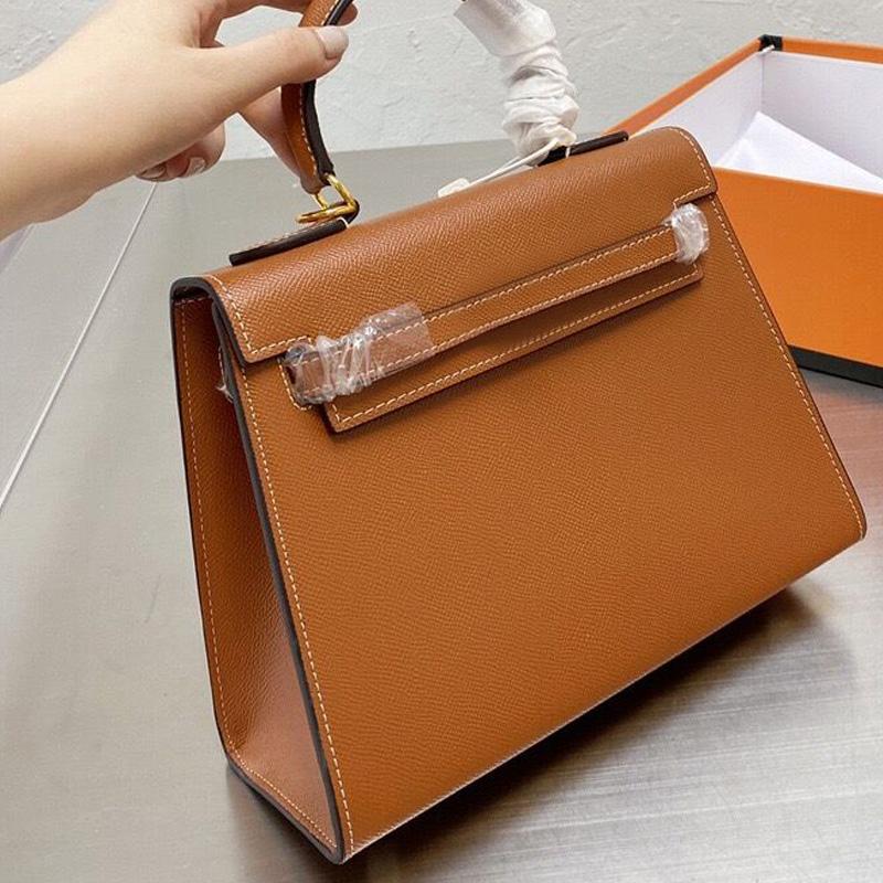 Women Designer bags bring Shoulder Strap pochette Vintage Leather One Shoulder Messenger Bag Multicolor Tote Luxury Saddle handbags for womens Purse 25cm, Empty box
Women Designer bags bring Shoulder Strap pochette Vintage Leather One Shoulder Messenger Bag Multicolor Tote Luxury Saddle handbags for womens Purse 25cm, Empty box