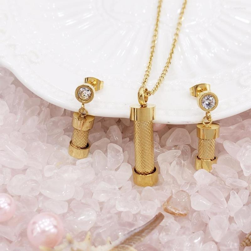 Necklace Earrings Set High Quality Stainless Steel Women Simple Stick Pendant Necklaces Earings Metal Chain Strip Choker Jewelry Gift, Picture shown
Necklace Earrings Set High Quality Stainless Steel Women Simple Stick Pendant Necklaces Earings Metal Chain Strip Choker Jewelry Gift, Picture shown
