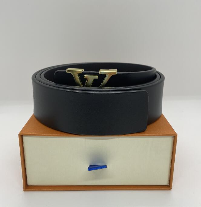 Men Designers Belts Classic fashion luxury casual letter L smooth buckle womens mens leather belt width 3.8cm with box 01
Men Designers Belts Classic fashion luxury casual letter L smooth buckle womens mens leather belt width 3.8cm with box 01