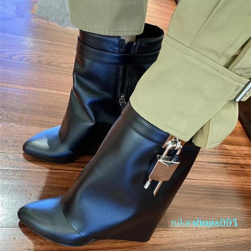 Designer Wedges Personality Women Mid Calf Boots Shark Lock Decor Female Fold Over Height Increasing Botas Mujer Shoes 2022264D, Black
Designer Wedges Personality Women Mid Calf Boots Shark Lock Decor Female Fold Over Height Increasing Botas Mujer Shoes 2022264D, Black