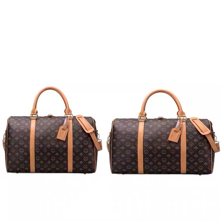Designers fashion duffel bags luxury men female travel bags leather handbags large capacity holdall carry on luggage overnight weekender bag with lock 41414, Brown grid
Designers fashion duffel bags luxury men female travel bags leather handbags large capacity holdall carry on luggage overnight weekender bag with lock 41414, Brown grid