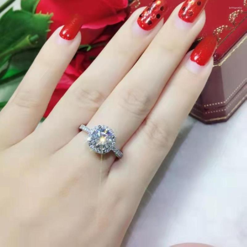 Wedding Rings Round Crystal Copper Plated Silver Resizeable Open Engagement Women Ring 1 Ct Classic Luxurious Finger Jewelry
Wedding Rings Round Crystal Copper Plated Silver Resizeable Open Engagement Women Ring 1 Ct Classic Luxurious Finger Jewelry