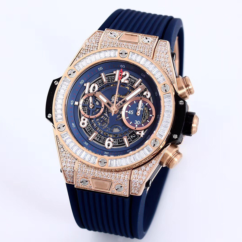 Top quality Silver Iced out watch men automatic ETA Blue rubber strap luxury 007 watches diamonds bezel Luminous needles chronograph works wristwatches, 03 with box papers
Top quality Silver Iced out watch men automatic ETA Blue rubber strap luxury 007 watches diamonds bezel Luminous needles chronograph works wristwatches, 03 with box papers