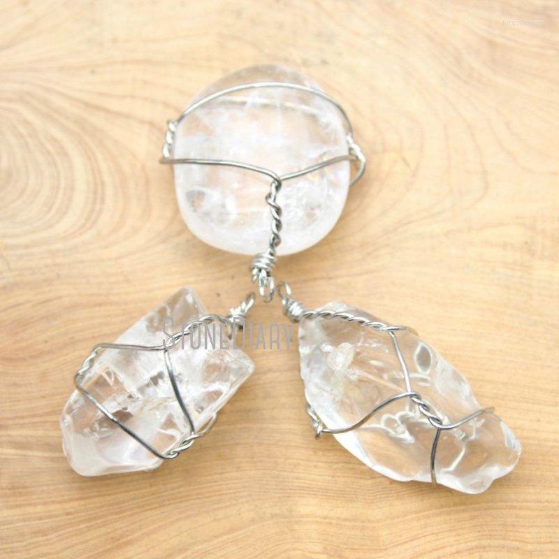 Pendant Necklaces PM16401 Clear Quartz Point With Silver Wire Wrapped Approx 31x16mm Random In Shape Jewelry
Pendant Necklaces PM16401 Clear Quartz Point With Silver Wire Wrapped Approx 31x16mm Random In Shape Jewelry