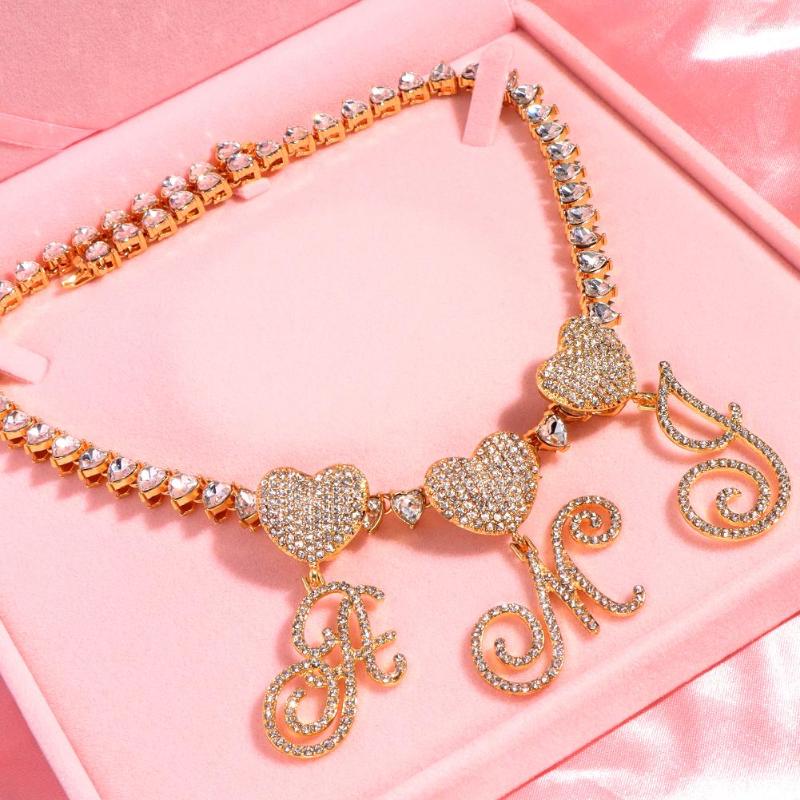 Chains Flatfoosie Iced Out Heart Initial Cursive Letter Pendant Necklace Bling Crystal Chain For Women Hip Hop Jewelry
Chains Flatfoosie Iced Out Heart Initial Cursive Letter Pendant Necklace Bling Crystal Chain For Women Hip Hop Jewelry