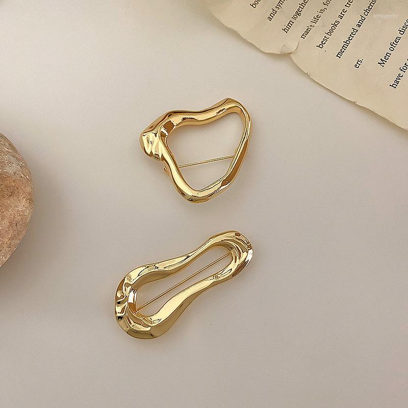 Brooches YANGLIUJIA Metal Irregular Hollow Out A Brooch European American Fashion Retro Geometric Clothing Accessories
Brooches YANGLIUJIA Metal Irregular Hollow Out A Brooch European American Fashion Retro Geometric Clothing Accessories