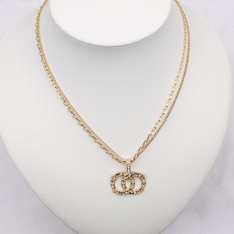 Famous Designer Brand Letter Pendant Necklaces Double Layer Collar Chain 18K Gold Plated Crystal Rhinestone Sweater Necklace Women Party Jewelry Accessories
Famous Designer Brand Letter Pendant Necklaces Double Layer Collar Chain 18K Gold Plated Crystal Rhinestone Sweater Necklace Women Party Jewelry Accessories