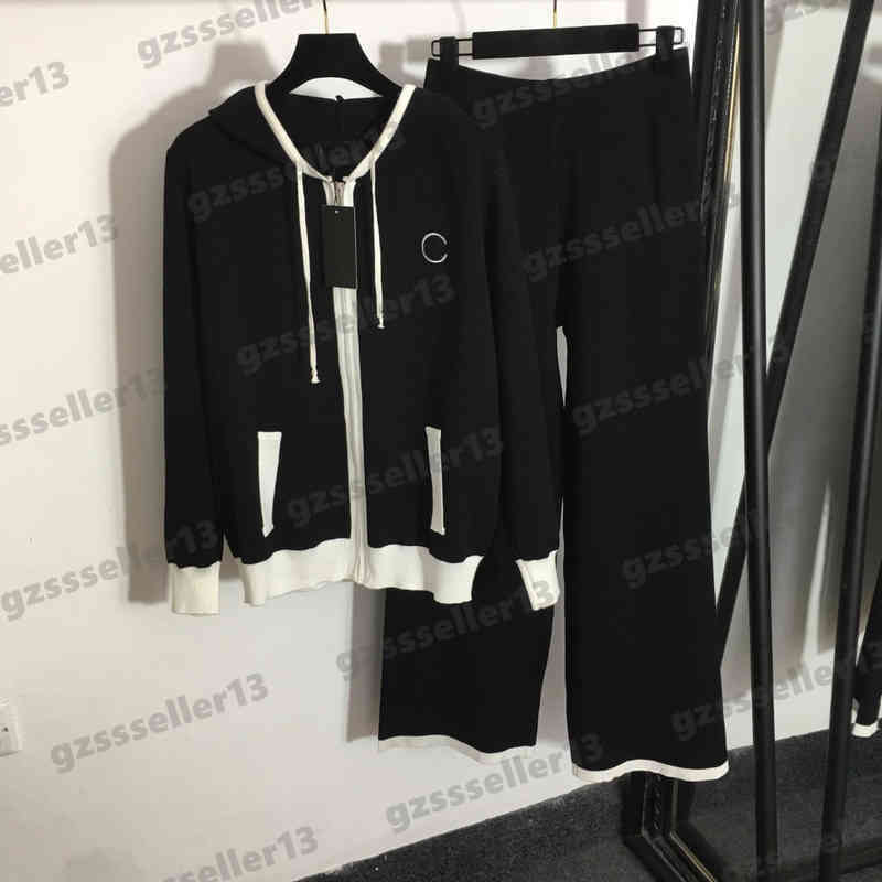 Women Outfit CNL Knitted Designer Tracksuits Jogging Suit Fashion Graphic Logo Embroidery Hooded Cardigan Jacket And High Waist Pants 2 Piece Sets 0912
Women Outfit CNL Knitted Designer Tracksuits Jogging Suit Fashion Graphic Logo Embroidery Hooded Cardigan Jacket And High Waist Pants 2 Piece Sets 0912