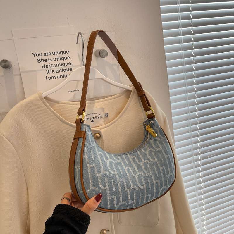 Women Inclined Shoulder Bags Fashion casual Womens Bag Small Handbag Totes High-capacity Premium leather Oxford Girl Mobile Phone Bag Black 9061, Sky blue
Women Inclined Shoulder Bags Fashion casual Womens Bag Small Handbag Totes High-capacity Premium leather Oxford Girl Mobile Phone Bag Black 9061, Sky blue