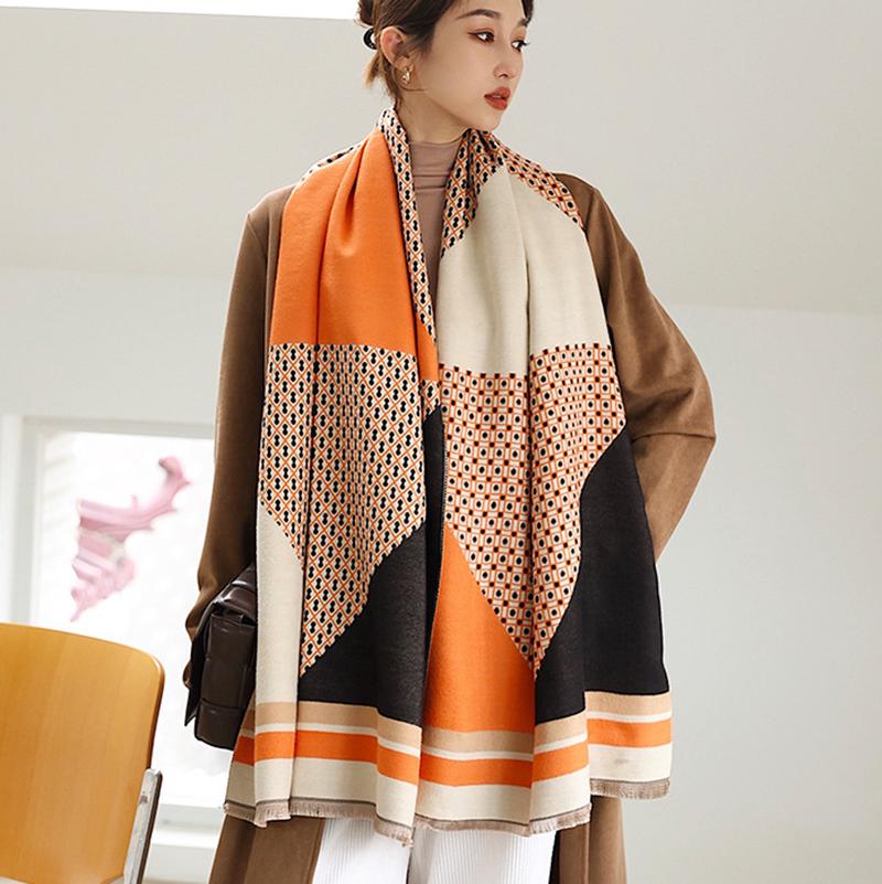 Scarves Luxury Horse Print Scarf Women Cashmere Winter Warm Brand Pashmina Shawls Lady Wraps Bufanda Thick Bandana
Scarves Luxury Horse Print Scarf Women Cashmere Winter Warm Brand Pashmina Shawls Lady Wraps Bufanda Thick Bandana