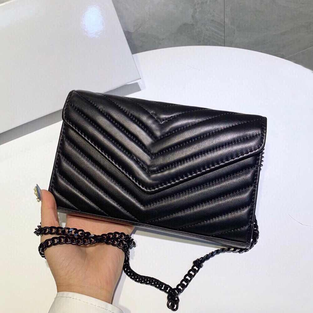 Luxury Brand Designer Handbags Women Crossbody Messenger Bags 2022 New Fashion Ladies Shoulder Bags Totes Qualited, Black black
Luxury Brand Designer Handbags Women Crossbody Messenger Bags 2022 New Fashion Ladies Shoulder Bags Totes Qualited, Black black