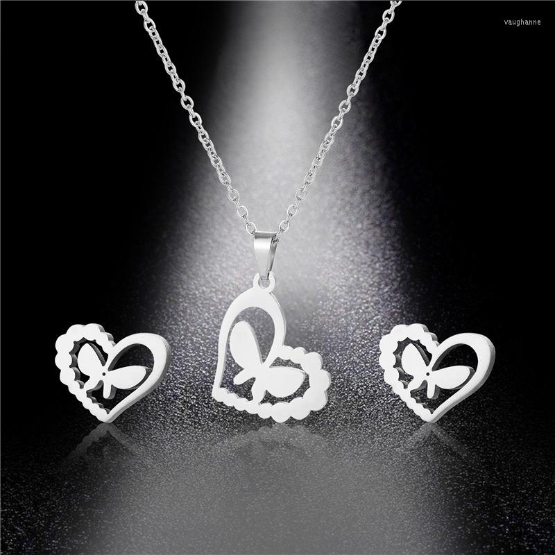 Necklace Earrings Set Stainless Steel Butterfly Heart-shaped Female Personality All-match Peach Heart Clavicle Chain, Picture shown
Necklace Earrings Set Stainless Steel Butterfly Heart-shaped Female Personality All-match Peach Heart Clavicle Chain, Picture shown