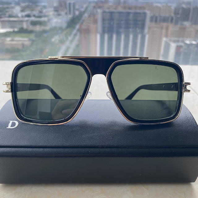 Fashion Sunglasses Men's Ladies Sunglasses Prism Frame Spring Summer Autumn Winter Indoor Swimming Beach Gift Glasses
Fashion Sunglasses Men's Ladies Sunglasses Prism Frame Spring Summer Autumn Winter Indoor Swimming Beach Gift Glasses