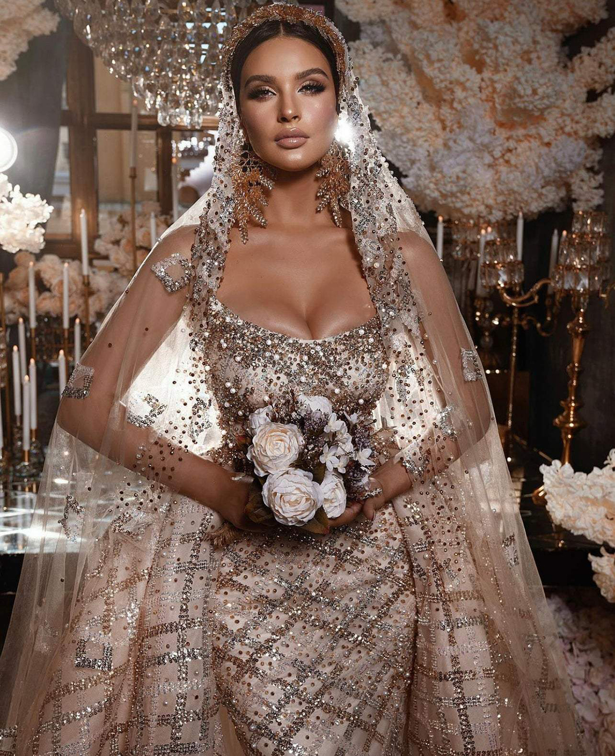 Exquisite Strapless Mermaid Wedding Dress Beads Crystal Lace Arabic Detachable Train Trumpet Bridal Gowns Robe De Soiree