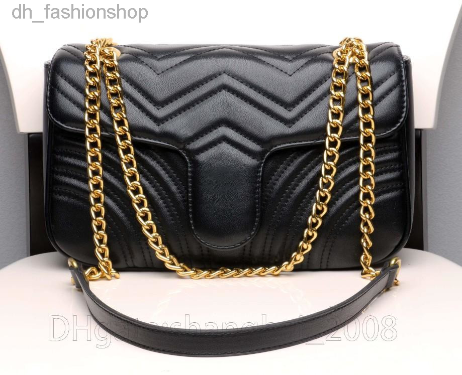 Women Luxurys Designers Marmont Womens Bag Bags 2023 Shoulder Handbag Handbags Classic Leather Heart Style Gold Chain Tote Messenger, Red
Women Luxurys Designers Marmont Womens Bag Bags 2023 Shoulder Handbag Handbags Classic Leather Heart Style Gold Chain Tote Messenger, Red