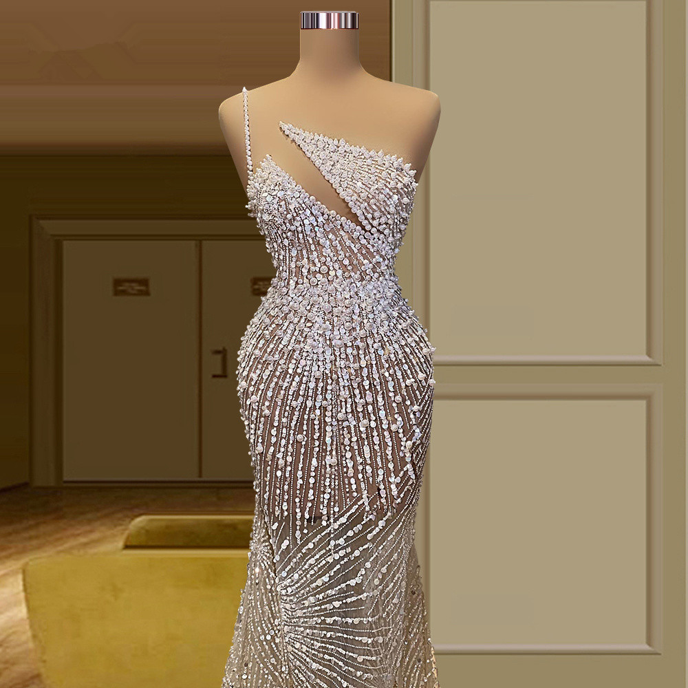 Pearls Elegant Illusion Prom Dresses Sparkly Sequined Party Dresses Beaded Dubai Floor Length Custom Made Evening Dress
