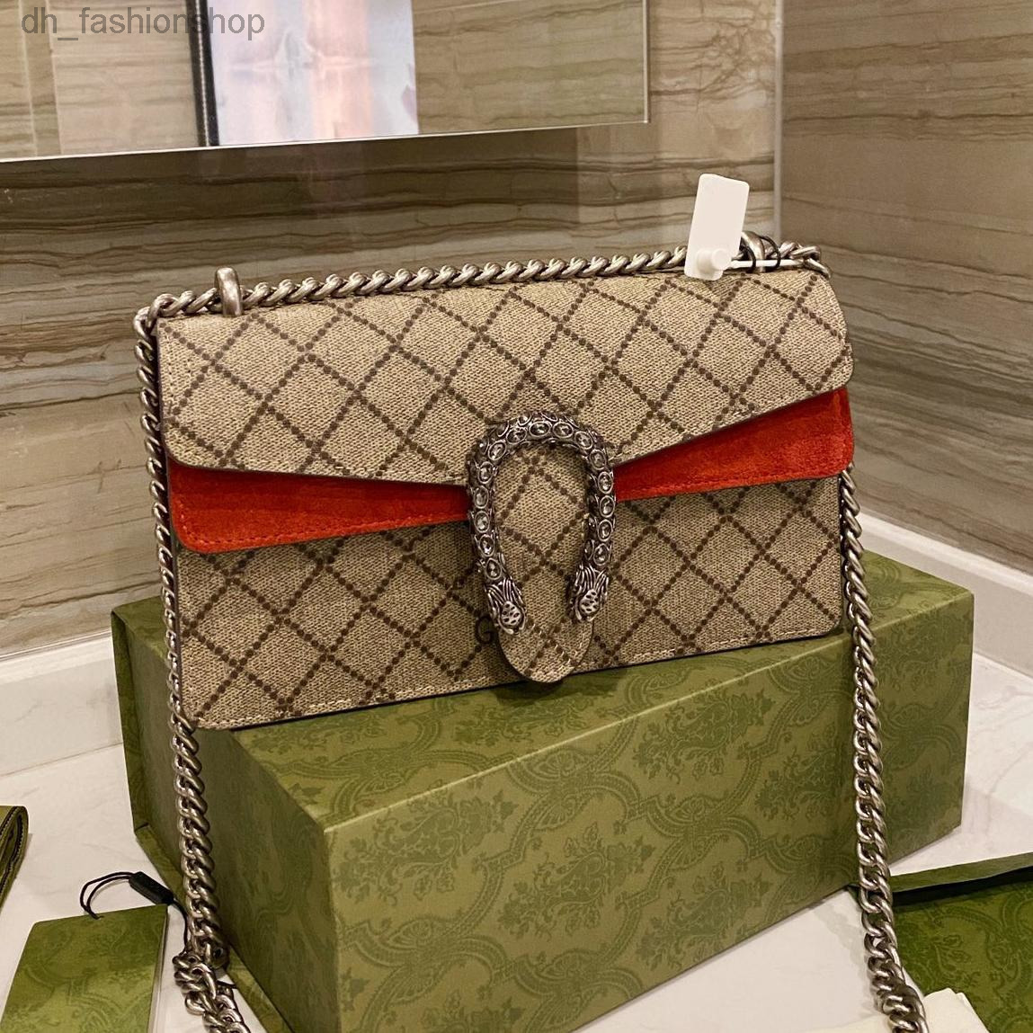 Fashion Luxury Designers Bags Messenger Handbags High Quality Purse Lady Women Wallets Hobo Purses Famous Designer Cross Body Totes, Red
Fashion Luxury Designers Bags Messenger Handbags High Quality Purse Lady Women Wallets Hobo Purses Famous Designer Cross Body Totes, Red