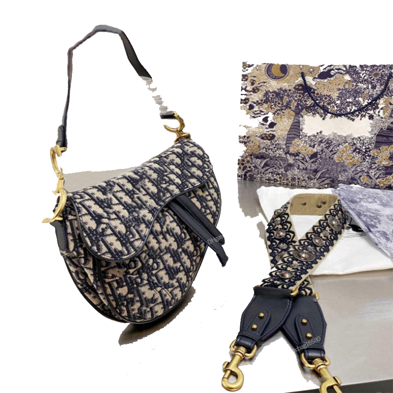 Designers bags Canvas Womens Shoulder handbags Luxury leather Messenger Tote Fashion Saddle Handbags Classic Crossbody Clutch Flap Luggage totes Bag 25.5cm
Designers bags Canvas Womens Shoulder handbags Luxury leather Messenger Tote Fashion Saddle Handbags Classic Crossbody Clutch Flap Luggage totes Bag 25.5cm