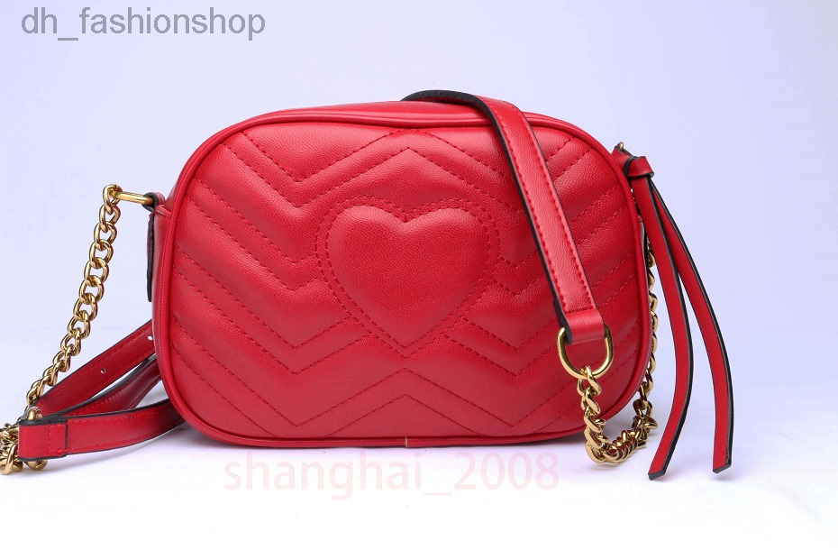 Luxurys Designers Bags Shoulder Handbag Handbags Classic Red PU Leather Heart Style Gold Chain Tote Messenge Multi Pochette
Luxurys Designers Bags Shoulder Handbag Handbags Classic Red PU Leather Heart Style Gold Chain Tote Messenge Multi Pochette