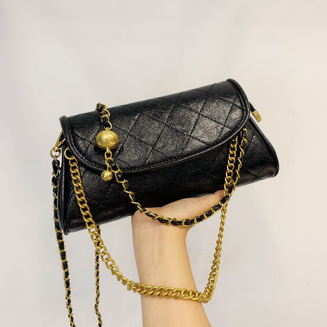 Womens Classic Quilted Gold Ball Dumpling Bag Pu Oil Leather Diamond Gold Hardware Double Chain Shoulder Crossbody French Brand Large Capacity Handbags 25x16CM, Box
Womens Classic Quilted Gold Ball Dumpling Bag Pu Oil Leather Diamond Gold Hardware Double Chain Shoulder Crossbody French Brand Large Capacity Handbags 25x16CM, Box