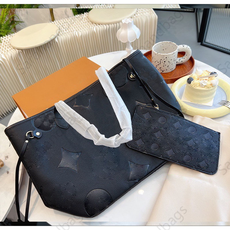 5A shoulder bag designer womens bag fashion large capacity shopping bags classic letter flower pattern Handbag top quality, Coffee
5A shoulder bag designer womens bag fashion large capacity shopping bags classic letter flower pattern Handbag top quality, Coffee