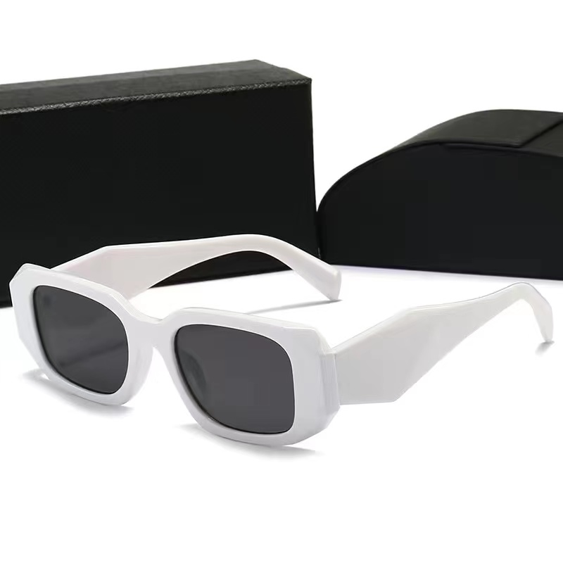 6 Color Fashion Designer Sunglasses Men Women Top Quality Anti-UV Sun Glasses Goggle Beach Glass Accessory
6 Color Fashion Designer Sunglasses Men Women Top Quality Anti-UV Sun Glasses Goggle Beach Glass Accessory