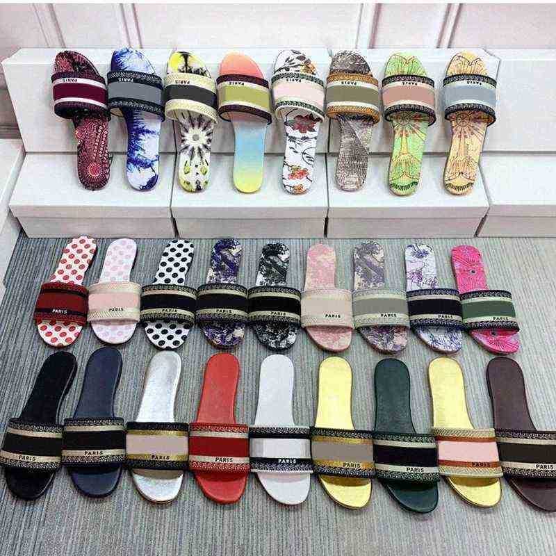 Luxury 2022Fashion Classic D Women Sandals Slippers Slide Summer Designer Luxury Leather Rubber Flip Flops Shoe Outdoor Beach Shoes Large With original box
Luxury 2022Fashion Classic D Women Sandals Slippers Slide Summer Designer Luxury Leather Rubber Flip Flops Shoe Outdoor Beach Shoes Large With original box