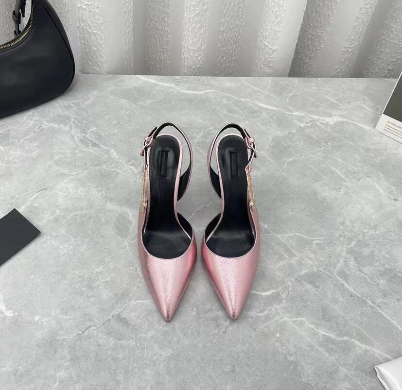 new 23ss Women Heel Sandal Luxury Leather Sandal Fashion brand Party Designer Summer womens Heels Shoe, Pink
new 23ss Women Heel Sandal Luxury Leather Sandal Fashion brand Party Designer Summer womens Heels Shoe, Pink