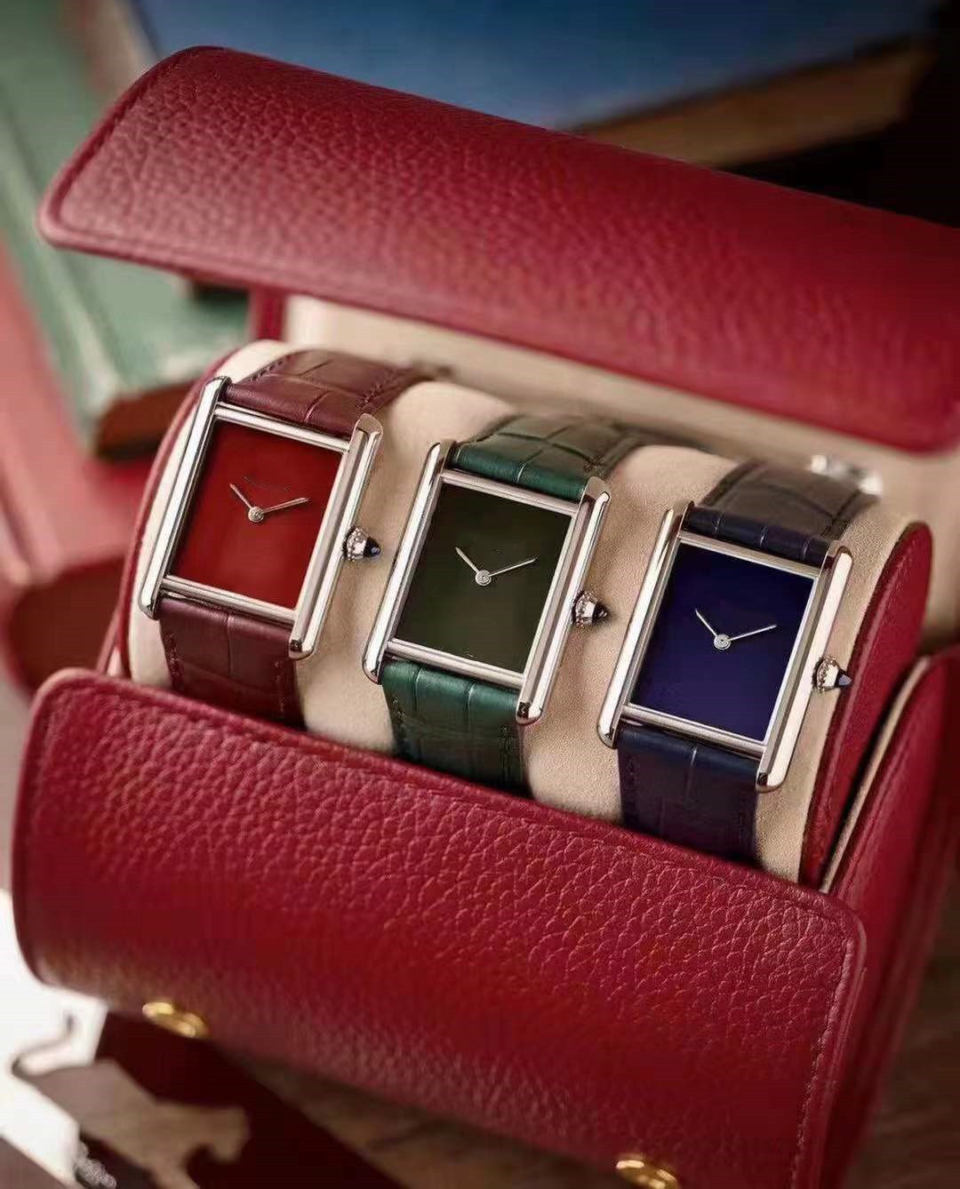 Famous Brand Tank Watch Genuine Leather Blue Green Red Dial Wrsitwatch For Women Lady Quartz Clock Stainless Steel V8 Factory WaterProof Rectange Geometric Watches, As photo
Famous Brand Tank Watch Genuine Leather Blue Green Red Dial Wrsitwatch For Women Lady Quartz Clock Stainless Steel V8 Factory WaterProof Rectange Geometric Watches, As photo