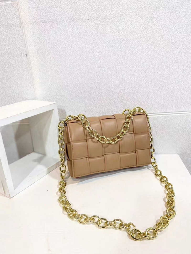 Cassette padded crossbody bag Woven Square Green shoulder Bags women hand-knitted cbag Luxury chain pad Leather Ladies weave Handbags p, Customize
Cassette padded crossbody bag Woven Square Green shoulder Bags women hand-knitted cbag Luxury chain pad Leather Ladies weave Handbags p, Customize