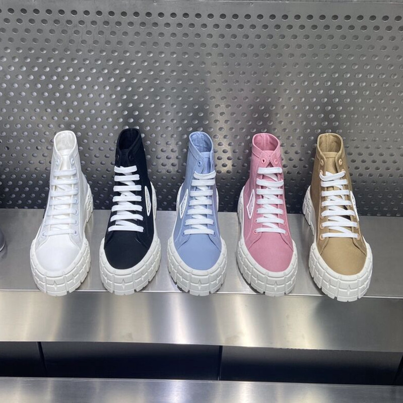 New baskets femmes tendances 2022 shoes for women 2022 designer luxury women sneakers
New baskets femmes tendances 2022 shoes for women 2022 designer luxury women sneakers