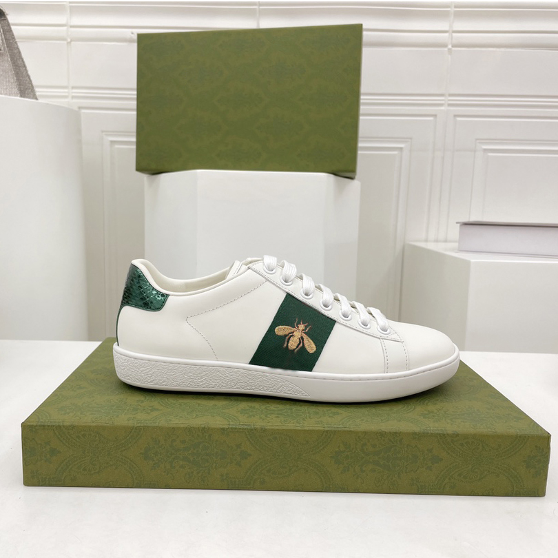 2022 luxury designer men women shoes real leather ace bee Green Red Stripe trendy loafers Sneaker urban street sneakers Couples Trainers size 35-48 us 5-14
2022 luxury designer men women shoes real leather ace bee Green Red Stripe trendy loafers Sneaker urban street sneakers Couples Trainers size 35-48 us 5-14