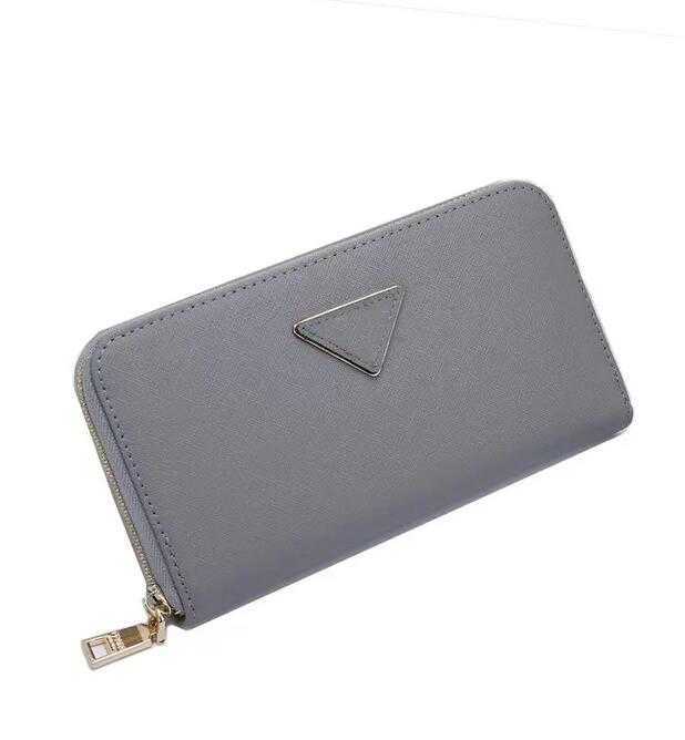 Designers bag Original packaging Wallets Handbag Credit Card Holder Fashion Men And Women Clutch With 7 Color Purse
Designers bag Original packaging Wallets Handbag Credit Card Holder Fashion Men And Women Clutch With 7 Color Purse