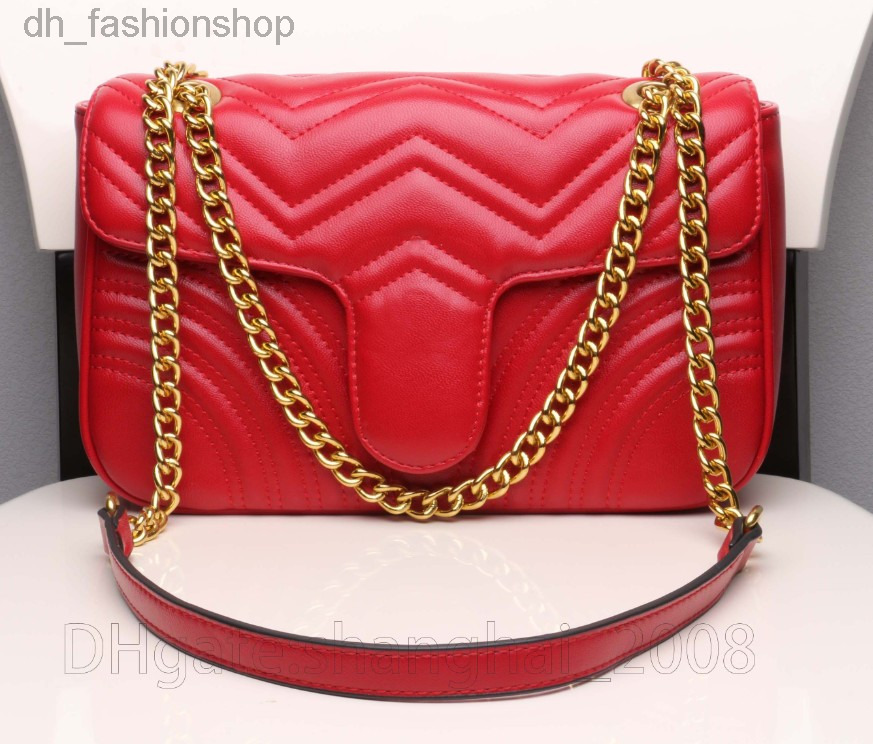 Luxurys Designers Bags Women Shoulder Red Classic Leather Heart Style Gold Chain Handbag Tote Messenger Handbags Multi Pochette
Luxurys Designers Bags Women Shoulder Red Classic Leather Heart Style Gold Chain Handbag Tote Messenger Handbags Multi Pochette