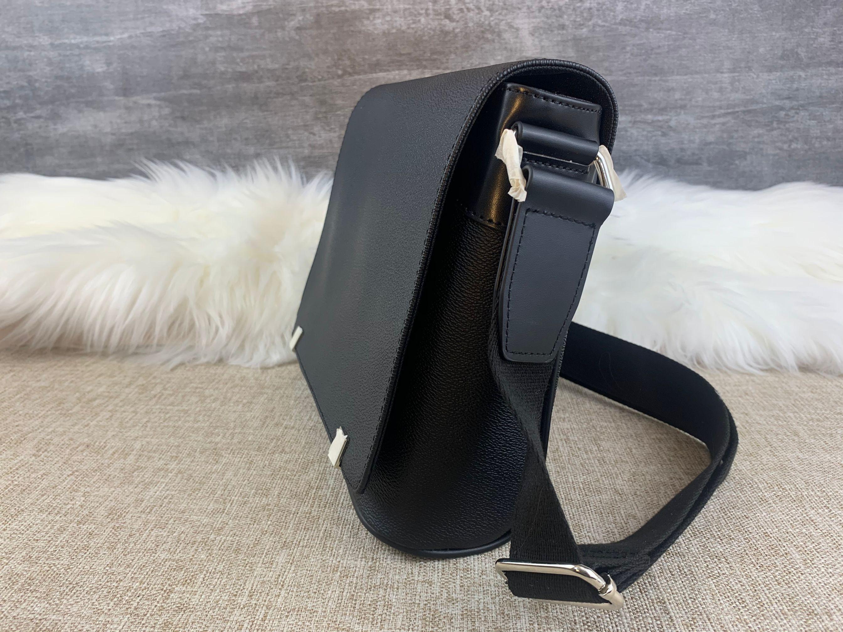 2022 mikoms designerbags Brand Classic new messenger bags fashion Men cross body bag school bookbag shouldER handbags man purse hot sell, No bags
2022 mikoms designerbags Brand Classic new messenger bags fashion Men cross body bag school bookbag shouldER handbags man purse hot sell, No bags
