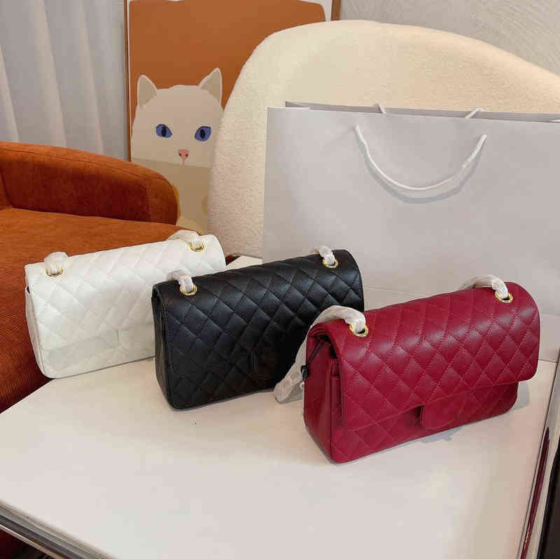 CC Bag Shopping Bags 25cm Classic Rectangular Caviar Calfskin Flap Quilted Genuine Leather Gold Matelasse Chain Croosbody Shoulder Bag Luxur, Box
CC Bag Shopping Bags 25cm Classic Rectangular Caviar Calfskin Flap Quilted Genuine Leather Gold Matelasse Chain Croosbody Shoulder Bag Luxur, Box