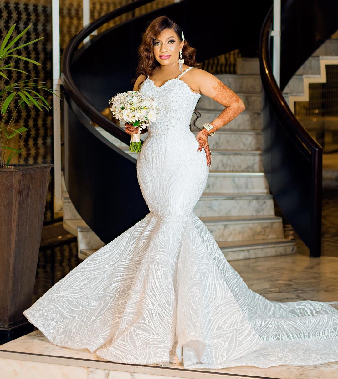 2022 Arabic Aso Ebi Mermaid Wedding Dresses Spaghetti Vintage Sexy Bridal Gowns Dresses ZJ210