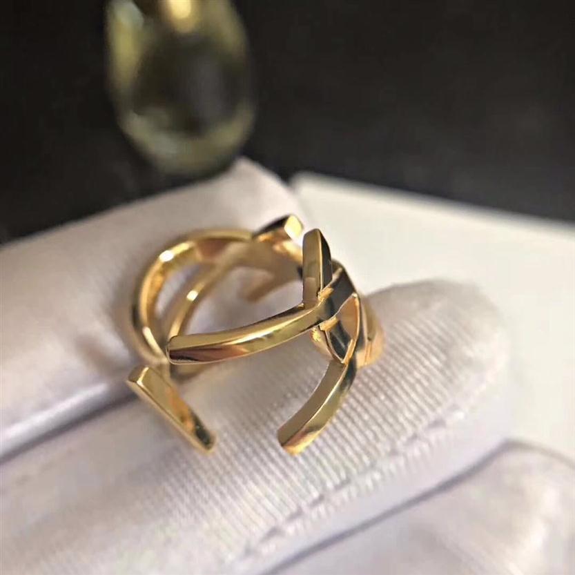 3 colors Man Woman Ring Designer Rings Brand Jewelry unisex y letter size 6 7 8 9264V
3 colors Man Woman Ring Designer Rings Brand Jewelry unisex y letter size 6 7 8 9264V