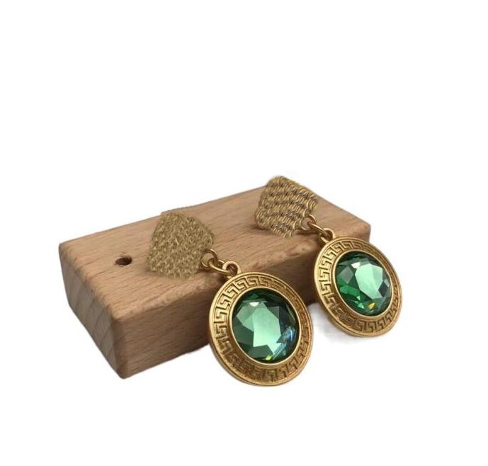 Luxury Turquoise Diamond Round Earrings Dangle & Chandelier Banshee Medusa Head Portrait 18K Gold Plated Women's Tassel Earring Designer Jewelry 867
Luxury Turquoise Diamond Round Earrings Dangle & Chandelier Banshee Medusa Head Portrait 18K Gold Plated Women's Tassel Earring Designer Jewelry 867