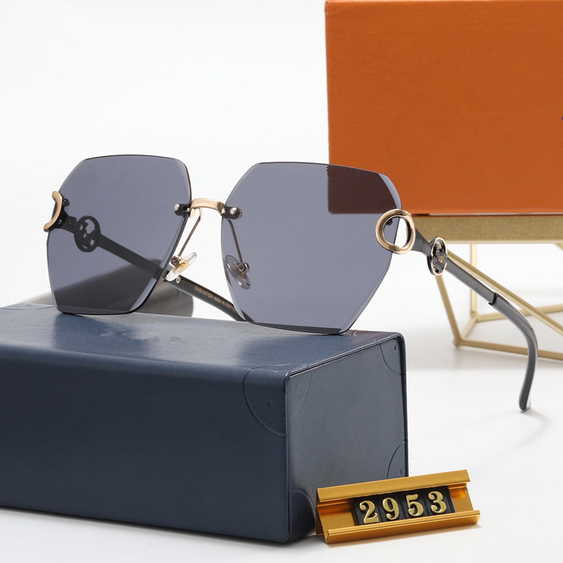 2022 Fashion Designer luxury Sunglasses cat eye crystal cutting frame top quality with sequins veneer uv400 brand protection eyewear
2022 Fashion Designer luxury Sunglasses cat eye crystal cutting frame top quality with sequins veneer uv400 brand protection eyewear