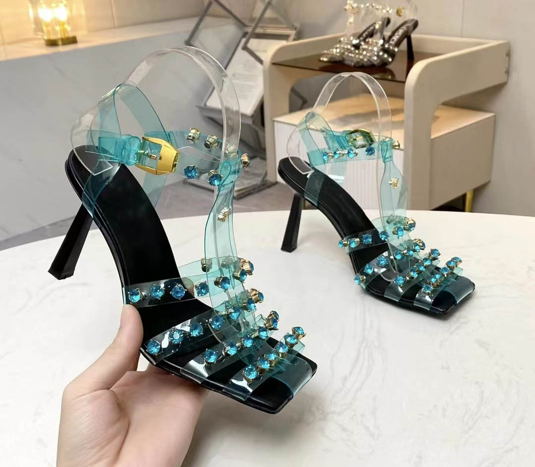Women Transparent New Glass TPU Crystal Sandals Designer Luxury Rhinestone High Heels Sexy Square Toe Red 10CM Banquet Wedding Shoes, White
Women Transparent New Glass TPU Crystal Sandals Designer Luxury Rhinestone High Heels Sexy Square Toe Red 10CM Banquet Wedding Shoes, White