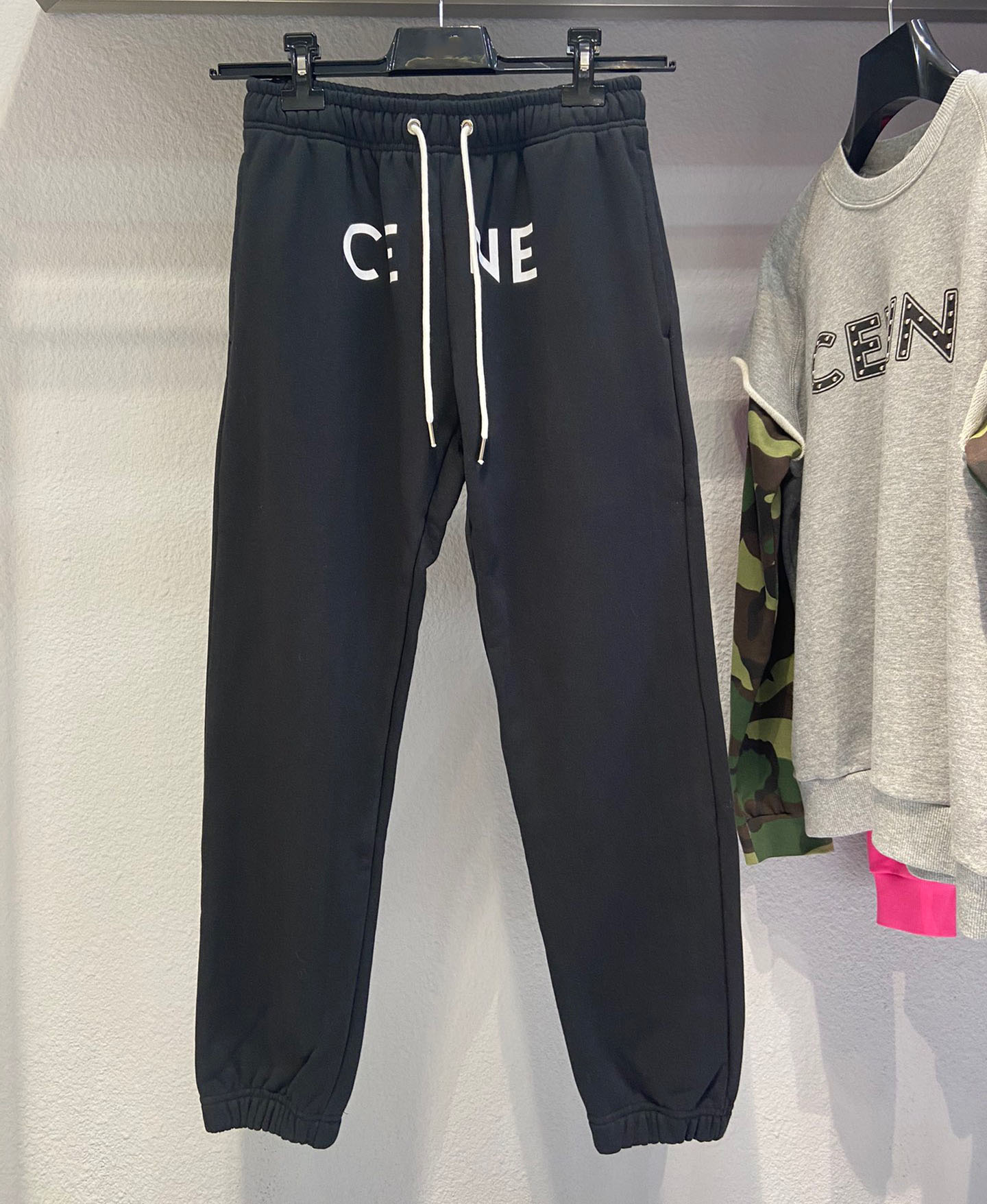 Men's Plus Size Pants High Quality Padded Sweatpants for Cold Weather Winter Men Jogger Pants Casual Quantity Waterproof Cotton 3AgqWX23, Black
Men's Plus Size Pants High Quality Padded Sweatpants for Cold Weather Winter Men Jogger Pants Casual Quantity Waterproof Cotton 3AgqWX23, Black