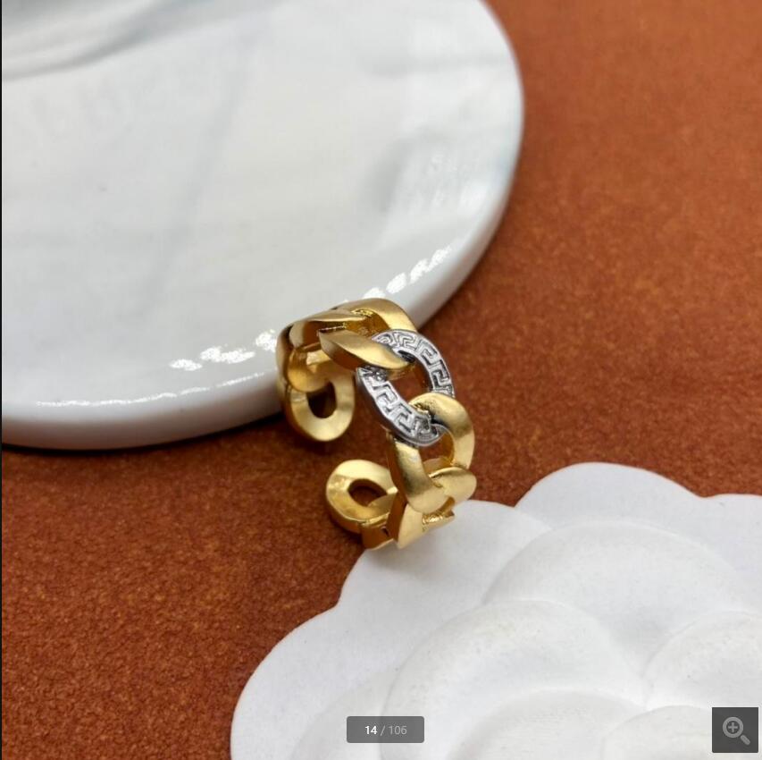 New designed Wedding Rings Fashion Medusa profile photo women Rings Brass 18K gold plated ladies full diamonds ring Designer Jewelry R04
New designed Wedding Rings Fashion Medusa profile photo women Rings Brass 18K gold plated ladies full diamonds ring Designer Jewelry R04
