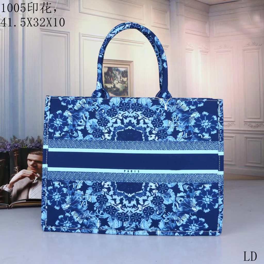 Women's Fashion designers handbags Luxury shoulder bag Crossbody tote purse handbag message bags TOP quality classic Denim Embroidery 42CM Letters LADY RFEHGDTRJ
Women's Fashion designers handbags Luxury shoulder bag Crossbody tote purse handbag message bags TOP quality classic Denim Embroidery 42CM Letters LADY RFEHGDTRJ