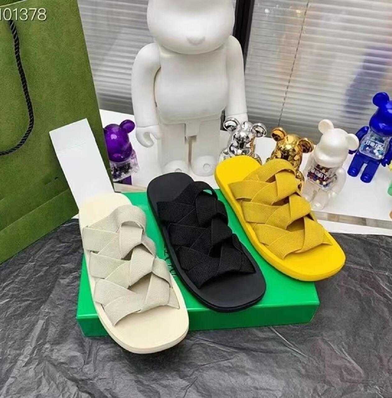 Lady Luxury Leisure Bandage weave Slipper Womens Top Quality sandbeach Sandals Flat Bottom Slippers Designer Flip Flops Fashion Outdoor With original box
Lady Luxury Leisure Bandage weave Slipper Womens Top Quality sandbeach Sandals Flat Bottom Slippers Designer Flip Flops Fashion Outdoor With original box